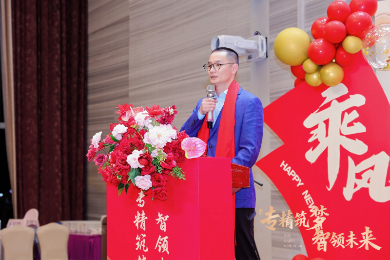 19蒋总.jpg 19蒋总.jpg